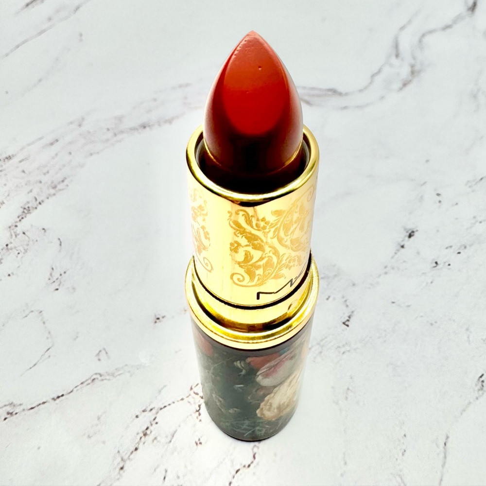 *LIMITED EDITION* MAC COSMETICS Matte Lipstick - “Marrakesh”